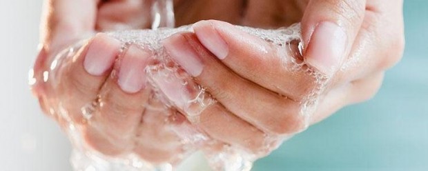 Как сохранить чистые руки на улице